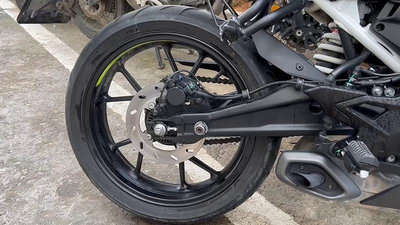 適用于寶馬S1000RR R XR F900XR改裝摩托車輪轂貼紙貼花反光防水