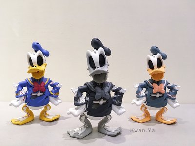 Cote Escriva Creepy Duck Art Toy Disney 迪士尼 唐老鴨 玩具 公仔 裝置藝術
