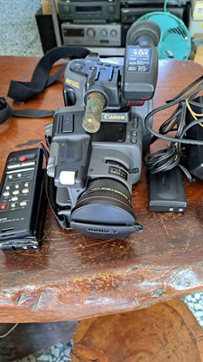 CANON 8mm VIDEO CAMERA RECORDER A1 Hi 8 高階錄放攝影機(收藏展示零件機 )