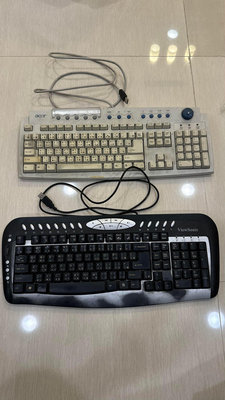 兩個 usb介面 機械式 二手大鍵盤 acer / viewsonic 兩個一起賣150