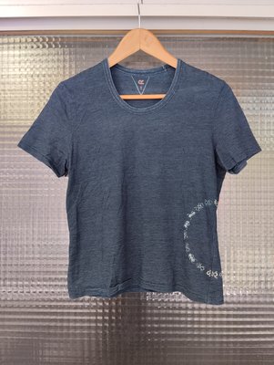 日本品牌 45rpm 經典藍染丹寧色深藍色螞蟻圖案純棉短袖T恤上衣（女）