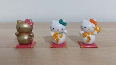 Hello Kitty 招財貓 扭蛋 系列 - 橘色蝴蝶結版 / 綠色蝴蝶結版