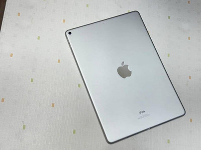 iPad Air3 256G Wi-Fi版 銀 電池86% 優質福利品 無盒裝 有配件