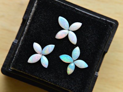 天然蛋白石( Opal) 裸石戒面 馬眼型 小巧清透有油彩 4.5*2.5MM * 12顆