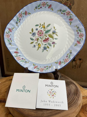 英國明頓MINTON盤子一個，此款為明頓熟悉設計師約翰瓦茲沃