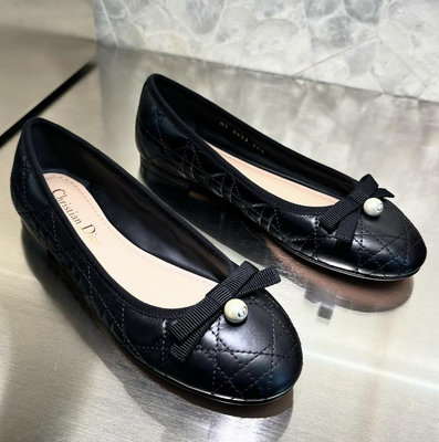 【36/38折扣預購】24春夏正品Dior BALLET FLAT黑色绗縫藤格紋皮革珍珠芭蕾舞鞋 娃娃鞋 平底鞋