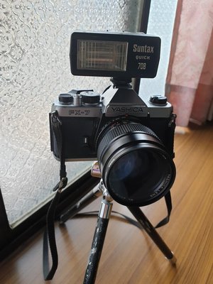 YASHICA 雅西卡 FX-7  42-75mm 1:3.5-4.5底片相機