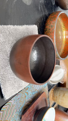 日本回流老磬，老銅器磬日本老銅器磬黃銅，熟銅色包漿。 外側包