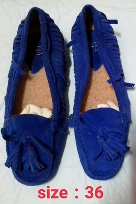 ?降價?專櫃正品【AS：MODA】---鮮藍(鮮土耳其藍)色麂皮流蘇休閒豆豆鞋 (size：36)~3,280元×0.5購入。  售1,000