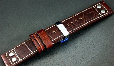 22mm,雙按式Hamilton Steinhart - Nav 的新衣,banda軍錶飛行風格鉚釘