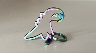 【小七】agnesb恐龍鑰匙圈掛飾汽車鑰匙配件彩色金屬 可開發票