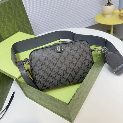 【二手包包】Gucci 古奇 相機包，699439#高，G家持續更新配色，添加更精致的色調新配色和色彩組合為 NO.125485