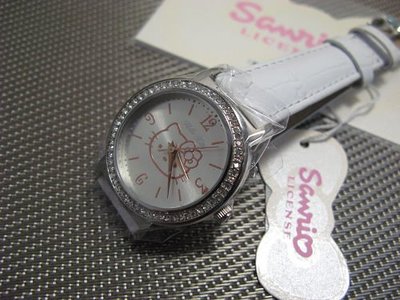 Hello kitty watch 時尚精緻細鑽保證限量香檳色珍珠貝面石英腕錶 型號 LK628LWPW-SA