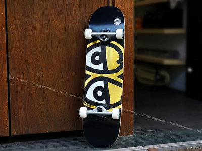 【 K.F.M 】Krooked EYES FOIL 7.75 Skateboard GONZ 整組 技術板 滑板 美國進口滑板