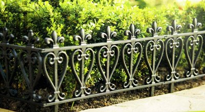 環球ⓐ園藝資材☞插土式塑膠圍籬 籬笆 柵欄 圍籬 圍欄 塑膠圍籬 組合圍籬 花槽 花架 園藝造景 居家佈置