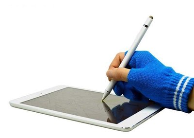 下殺~限時特價 志佳1.5mm筆尖USB充電主動式觸控筆手寫筆+防誤觸手套(白筆身+藍手套) 手機/平板/iPad