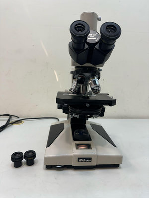 Nikon Optiphot Trinocular Phase Contrast Microscope相位差生物顯微鏡
