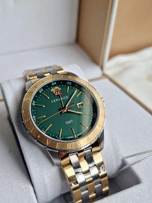 VERSACE Univers 綠色面錶盤 金色配銀色不鏽鋼錶帶 石英 男士手錶 VEBK00718