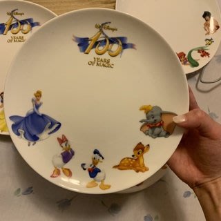 迪士尼控在哪裡！！中國信託贈品 迪士尼100週年 人物角色盤子四件組
