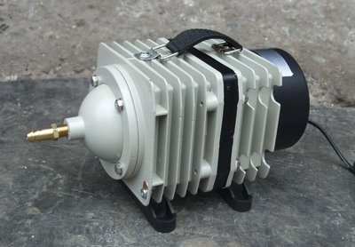 高品質AIR PUMP 空氣壓縮機(80W/110V)/鼓風機/打氣機/空氣幫浦---水族用品/水產養殖(養魚/養蝦/海