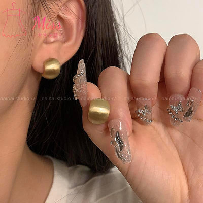 拉絲啞光弧形耳釘~高級感輕奢磨砂小眾設計耳環2023年新款耳飾潮-miss木木女裝