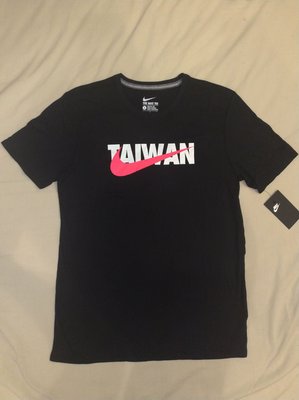 全新正品 NIKE TAIWAN 台灣 短袖上衣  M號 XL號