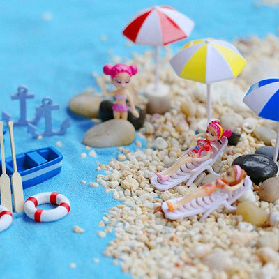 船擺件微景觀沙灘海灘小擺件太陽傘小船沙灘椅救生圈樹脂魚缸造景裝飾品