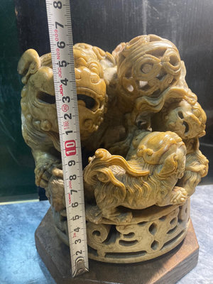 【二手】壽山石雕獅子獅子一大六小應該是個香爐蓋局部有小磕重六 老物件 古玩 雜件【佟掌櫃】-4268
