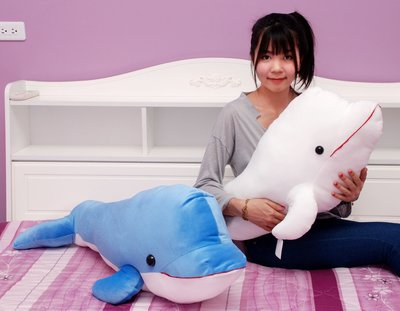 超大海豚娃娃 長90cm 鯨魚玩偶 羽絨棉 超柔軟 海豚抱枕 鯨魚抱枕  海豚大娃娃 交換禮物 生日禮物 全省宅配