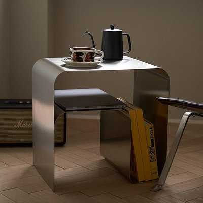 「廠家直銷」??超高級！獨立設計 藝術品 中古風 極簡不鏽鋼床頭櫃 邊幾 一體成型置物櫃茶几vintage包豪斯