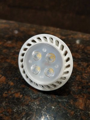 5W LED杯燈/亮度匹敵50W鹵素小崁燈/直接替換免改裝