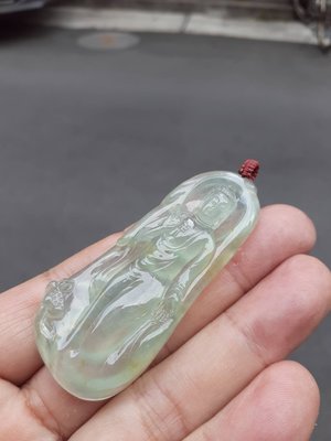 「愛玉冰」A貨緬甸產天然翡翠-----剛性玻璃種阿彌陀佛