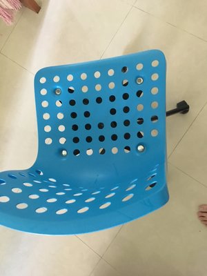 自運中古二手 IKEA 辦公椅子藍色紅色有輪子89成新