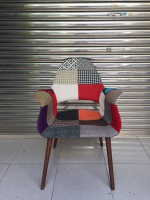 【 一張椅子 】Eames Organic Chair 復刻版 有機椅 拼布 派大星椅