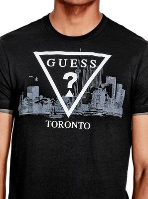 Guess 短袖T恤男生棉質上衣 黑色倒三角Logo 加拿大多倫多城市T 加拿大代購