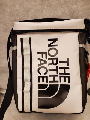 [黑標限定]The North Face 隨手小背包，配件包