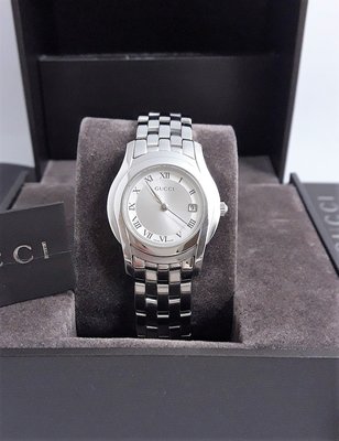 【Jessica潔西卡小舖】GUCCI古馳5500 經典時尚石英女腕錶--盒單齊全+多餘的錶節