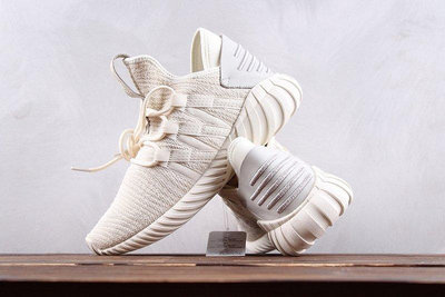 Adidas Origina Tubular Dawn 小椰子 米白 慢跑休閒鞋 男女鞋CQ2508【ADIDAS x NIKE】