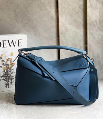 二手LOEWE 最新款荔枝紋藍色牛皮Puzzle bag幾何包 0532大號36.5CM