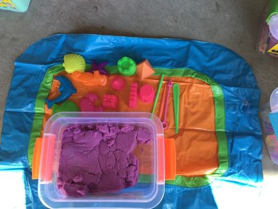 小猴子玩具鋪~動力沙 充氣沙盤 沙盤 玩沙 玩積木 玩黏土都可使用~太空沙 充氣墊不挑色~特價:50元/組