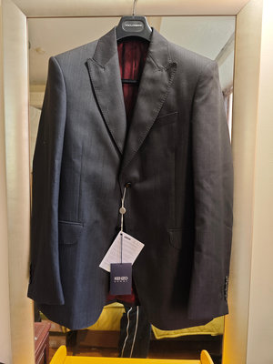 KENZO全新真品純羊毛黑灰色窄版西裝外套(48號)-----2.4折出清(不議價商品)