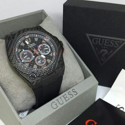 GUESS Legacy 黑色錶盤 黑色橡膠錶帶 石英 男士手錶 W1048G2