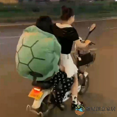 【小琳家居】烏龜殼沙發睡袋玩偶人穿抱枕可穿戴背包龜甲神器超大號可以鉆進去
