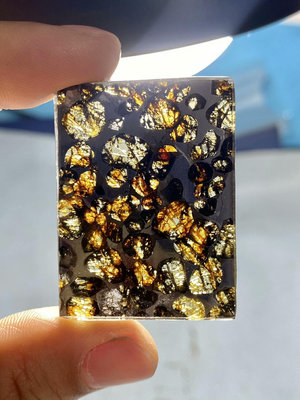 【二手】肯尼亞橄欖隕鐵切片,純天然的橄欖隕鐵常漂亮隕石兩面貼玻 奇石 戈壁石 擺件【十大雜項】-9517