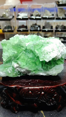 精品綠青花瓷螢石礦物晶體擺件，寬12厘米高10厘米。重0.82013 水晶 原石 擺件【玲瓏軒】