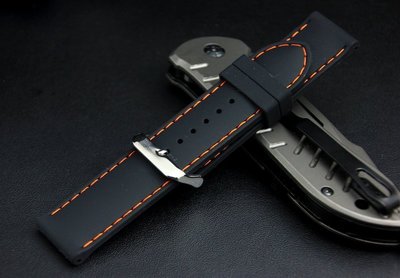 22mm超優手感,歐洲市場同步上架,平面高質感silicone strap矽膠錶帶不鏽鋼製錶扣--橘線