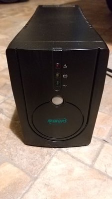 飛碟 FT-500BS 500VA 不斷電系統