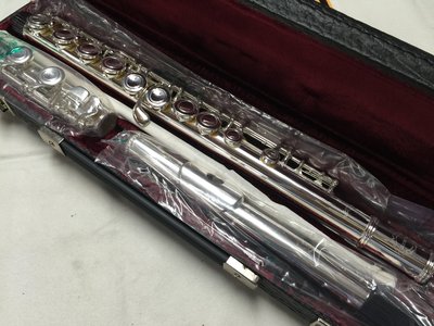 皇家樂器~全新庫存清倉義大利製Grassi Professional 2000 鍍銀 長笛