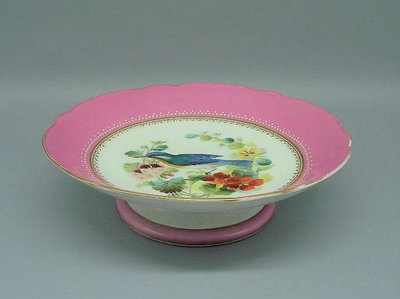Minton 明頓風格 純手繪花鳥，琺瑯點珠，粉釉低足水果甜點盤