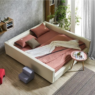 特賣-榻榻米床現代簡約主臥雙人床親子床2.2米2.4米超大床帶圍欄大床